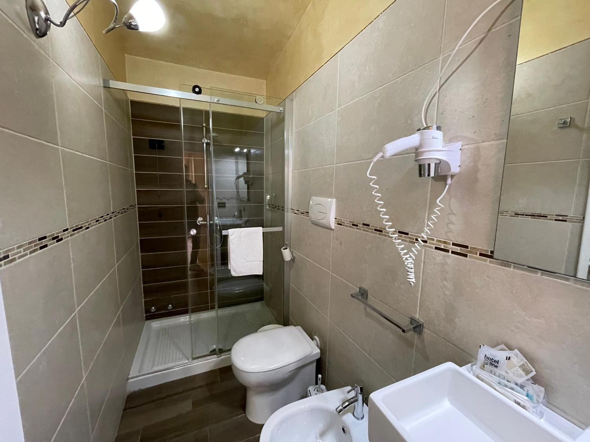 Hotel Central Giacomini Salo Exterior photo